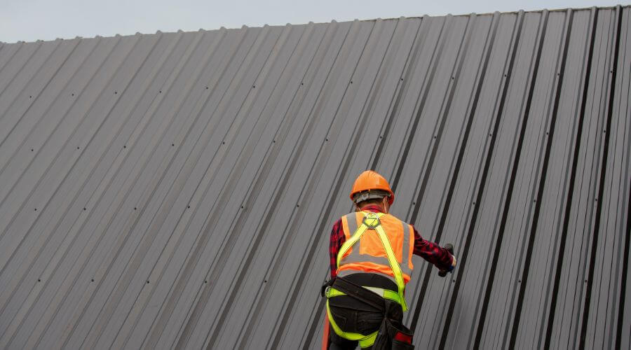 Professional metal roof installation services in Boardman, OR